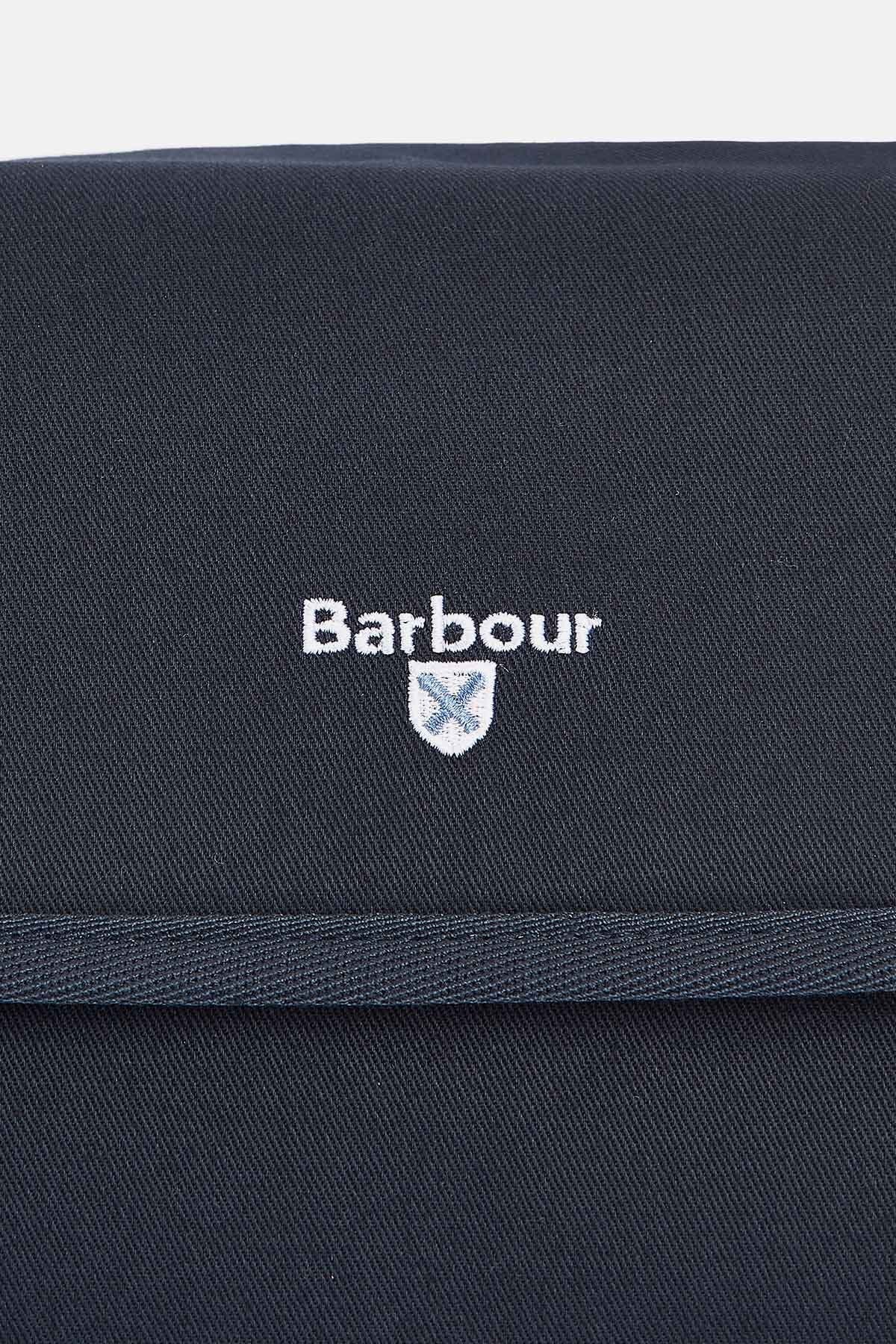 Cascade Waxed Hanging Wash Bag - NAVY